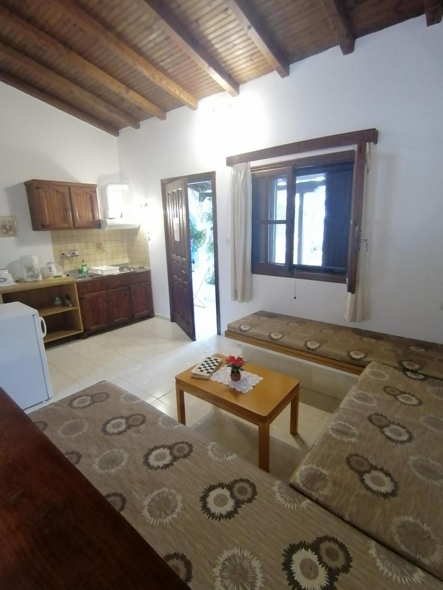 Studios Ioanna Limnionas Samos Marathókampos Extérieur photo
